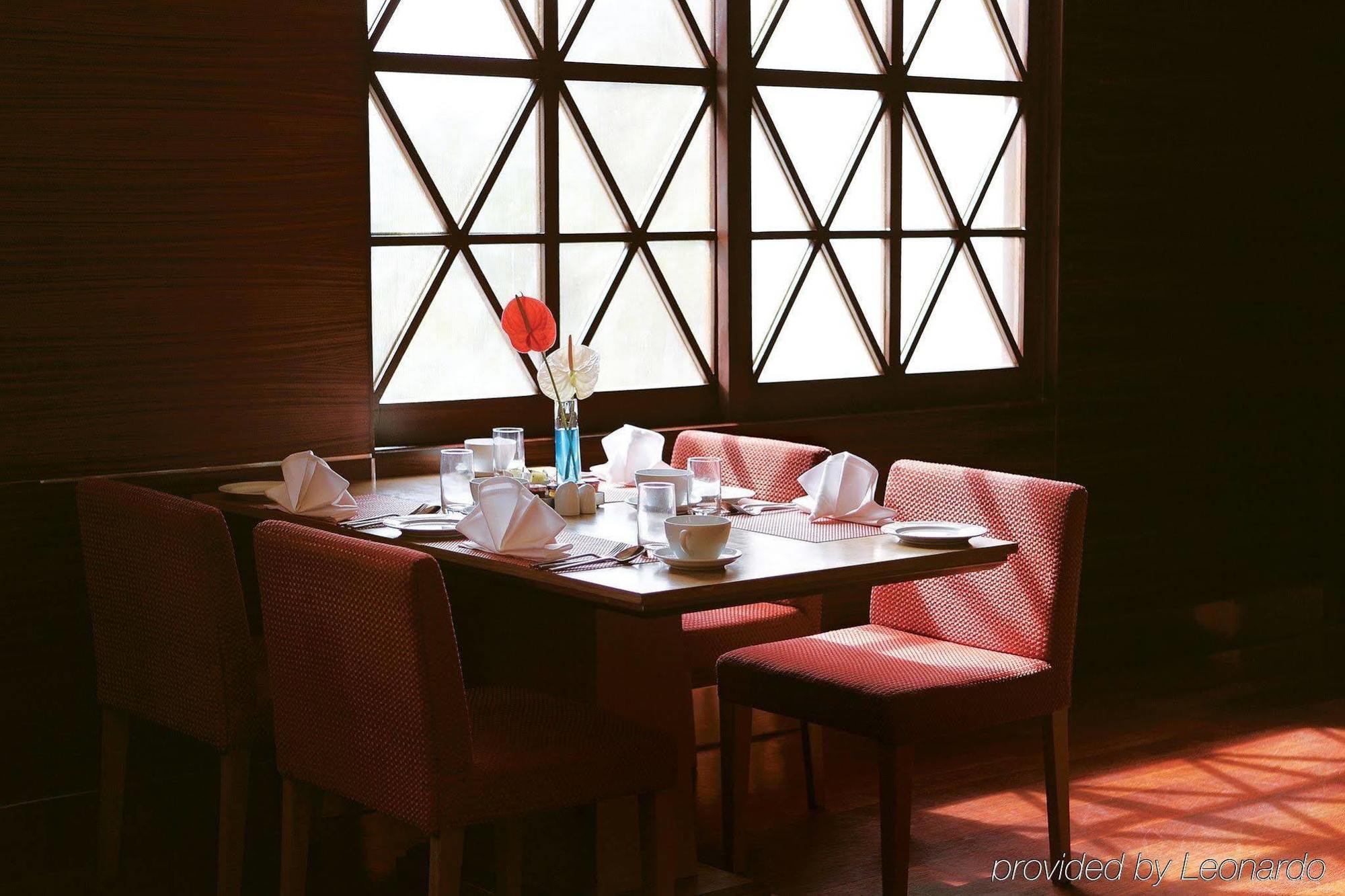 Hyatt Regency Trivandrum Thiruvananthapuram Étterem fotó